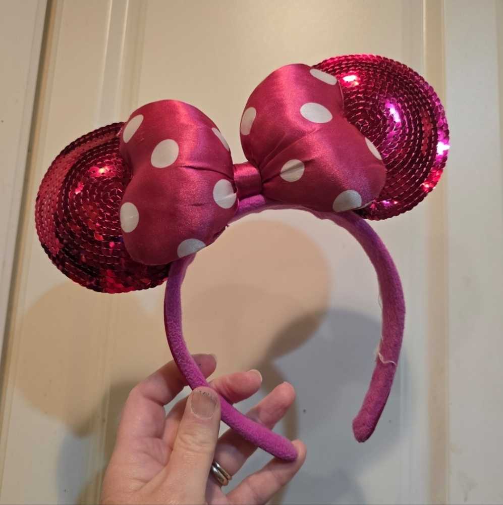 FIRM Disney Parks 2016 Hot Pink Sequin Eae Headband